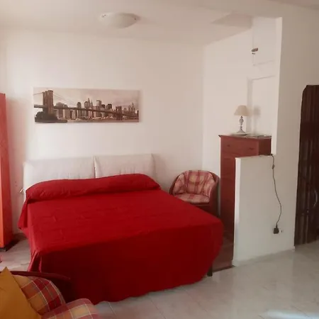 Апартаменты Casa Monta' *